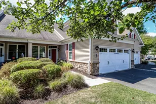 44 Watkins Dr, Newtown, CT 06482 - Photo 1