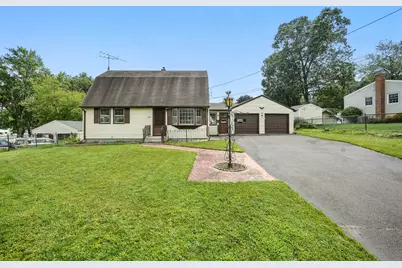 268 Reed Avenue, Windsor Locks, CT 06096 - Photo 1