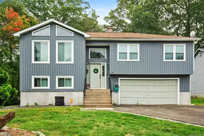 45 Rogerson Circle, Bridgeport, CT 06606 - Photo 1