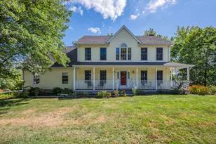 98 Cranberry Ln, Middletown, CT 06457 - Photo 1