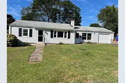 121 Riverview Avenue, Groton, CT 06340 - Photo 1