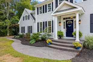 2 Grooms Wy, East Lyme, CT 06333 - Photo 1