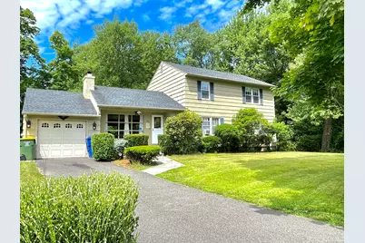 391 Chestnut Hill Avenue, Waterbury, CT 06704 - Photo 1