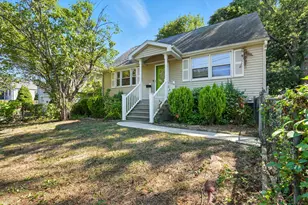 106 General St, Stratford, CT 06615 - Photo 1