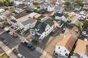 183 Calhoun Ave, Bridgeport, CT 06604 - Photo 1