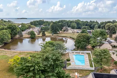 85 Viscount Drive #1C, Milford, CT 06460 - Photo 1