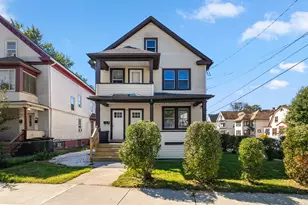 118 Connecticut Ave, New London, CT 06320 - Photo 1