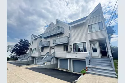 105 Tremont Avenue #APT E, Bridgeport, CT 06606 - Photo 1