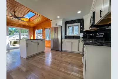 204 California Street, Stratford, CT 06615 - Photo 7