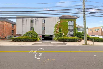 697 Cove Road #APT 2A, Stamford, CT 06902 - Photo 1
