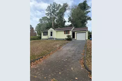 28 Entrance Road, Milford, CT 06460 - Photo 1