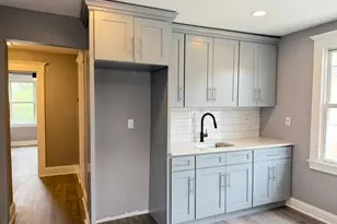 106 Helen St, Hamden, CT 06514 - Photo 1