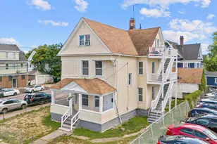 725 Beechwood Ave, Bridgeport, CT 06605 - Photo 1