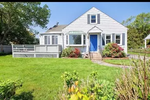 60 Bassett Ln, Madison, CT 06443 - Photo 1