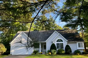 28 Edgewood Ct, Simsbury, CT 06070 - Photo 1