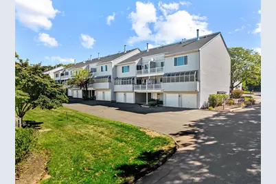 80 Staffordshire Commons Drive #80, Wallingford, CT 06492 - Photo 1