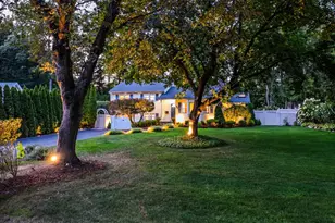 534 Pepper Ridge Rd, Stamford, CT 06905 - Photo 1