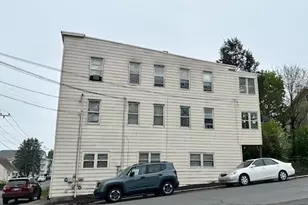 610 Wilson St, Waterbury, CT 06708 - Photo 1