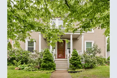 394 High Street, Middletown, CT 06459 - Photo 1