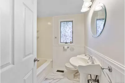 128 Jackson Drive, Suffield, CT 06093 - Photo 3