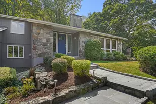 16 Ichabod Ln, Bethel, CT 06801 - Photo 1