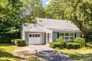 15 Knollwood Cir, Simsbury, CT 06070 - Photo 1