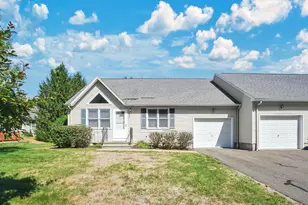 304 Brainard Rd, Enfield, CT 06082 - Photo 1