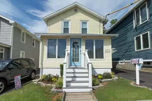 37 Lawrence Ave, Milford, CT 06460 - Photo 1