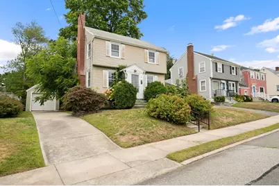 55 Woodlawn Road, New London, CT 06320 - Photo 1