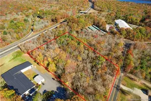 14 Colton Rd, East Lyme, CT 06333 - Photo 1