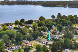 46 Maple Ave, Old Saybrook, CT 06475 - Photo 1