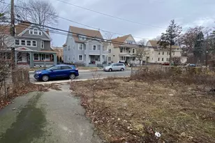 190 Edgewood St, Hartford, CT 06112 - Photo 1