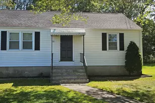 140 Portman St, Windsor, CT 06095 - Photo 1