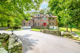 185 Interlaken Rd, Stamford, CT 06903 - Photo 1