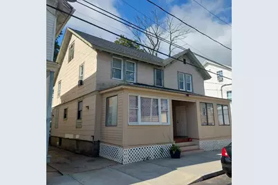 18 Amity Street, New London, CT 06320 - Photo 1