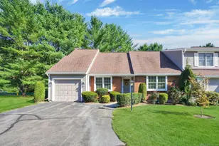 369 The Meadows, Enfield, CT 06082 - Photo 1