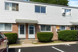 43 Linron Dr, Danbury, CT 06810 - Photo 1