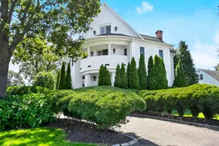 634 S Benson Rd, Fairfield, CT 06824 - Photo 1