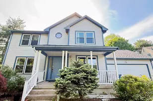 28 Walcott Green, South Windsor, CT 06074 - Photo 1