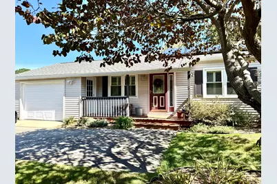 8 Richmond Lane, Stonington, CT 06355 - Photo 1