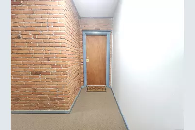 18 Townley Street #I3, Hartford, CT 06154 - Photo 1