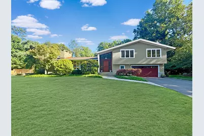 5 Dancing Bear Road, Norwalk, CT 06853 - Photo 1