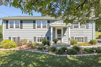 31 Caldwell Drive, New Milford, CT 06776 - Photo 1