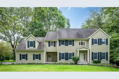 11 Fox Glen Drive, Stamford, CT 06903 - Photo 1