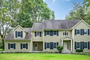 11 Fox Glen Dr, Stamford, CT 06903 - Photo 1