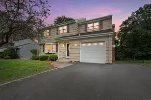 217 Newton St, Berlin, CT 06037 - Photo 1