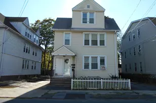 684 Washington Ave, West Haven, CT 06516 - Photo 1