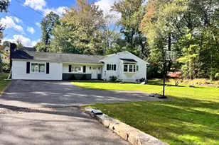 267 Thunder Hill Dr, Stamford, CT 06902 - Photo 1