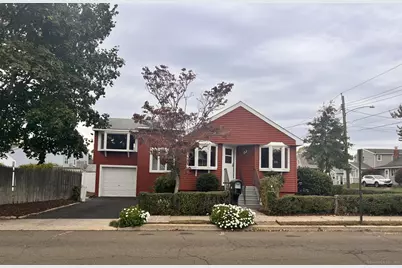 119 Bradford Avenue, East Haven, CT 06512 - Photo 1