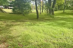 200 Damascus Rd, Branford, CT 06405 - Photo 1